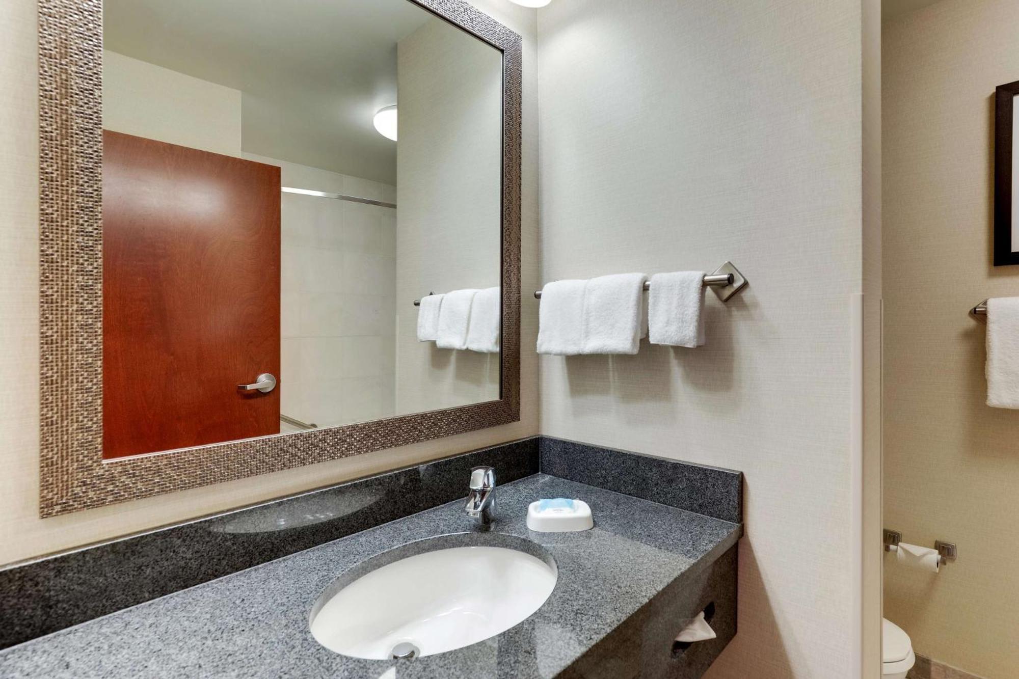 Drury Inn & Suites Independence Kansas City Blue Springs Eksteriør billede