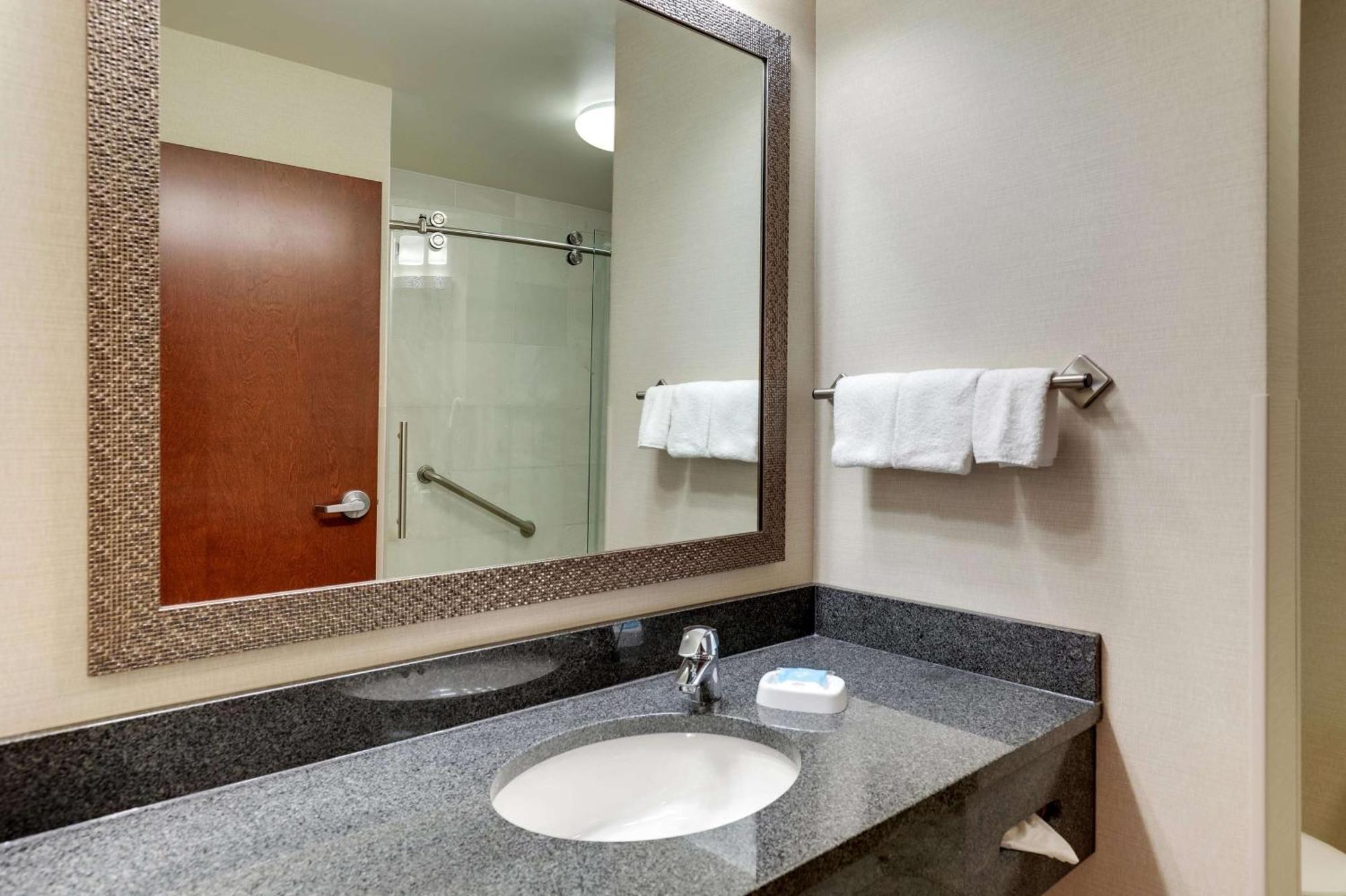 Drury Inn & Suites Independence Kansas City Blue Springs Eksteriør billede